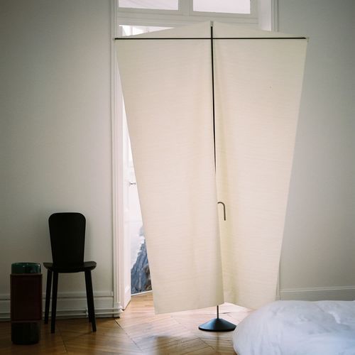 现代风格屏风 - BATON PARAVANT - BD Barcelona Design - 布料 / 钢 / 黑色
