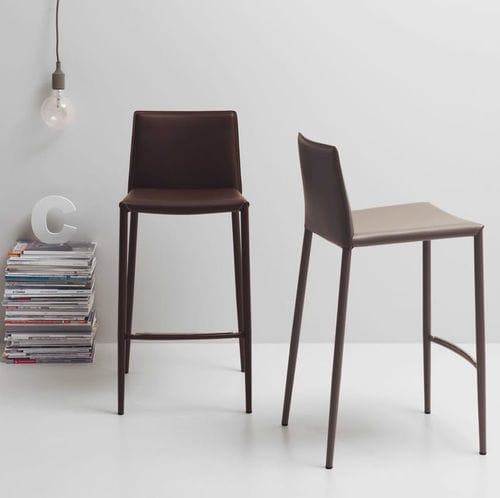 现代风格吧椅 - UNIQUE - SCAVOLINI - 室内 / 皮质 / 涂漆金属桌脚
