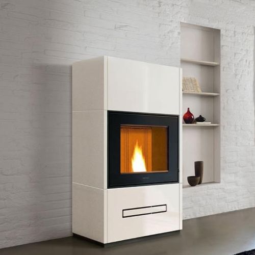 颗粒采暖炉 - BERNA - Piazzetta - 0 - 5 kW / 5 kW...10 kW / 10 kW...20 kW