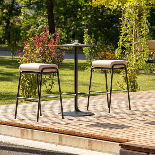 现代风格高脚桌 - CASUAL Outdoor Table high - Bene GmbH - 粉末涂层钢 / 粉末涂层钢桌脚 / 长方形