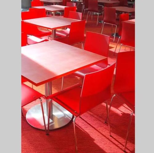 现代风格桌 - Polimer Tecnic - 塑料 / 丙烯塑料 / 金属桌脚