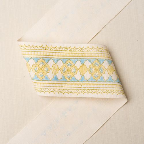 棉质路缘 - AMIRA HAND BLOCK PRINTED TAPE - F. SCHUMACHER & CO. - 线性