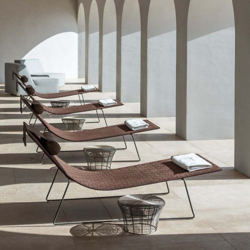现代风格日光浴躺椅 - TRENZA - Andreu World - 金属 / 公共空间 / Studio Lievore Altherr Molina 工作室设计