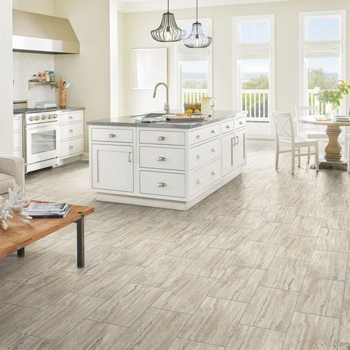 人造石地面 - KALLA TRAVERTINE  - Armstrong flooring - 室内 / 客厅 / 住宅