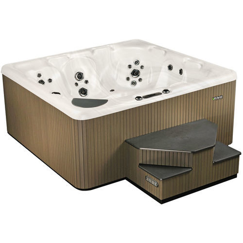 地上水疗浴缸 - 740 - Beachcomber Hot Tubs - 正方形 / 5人座 / 户外