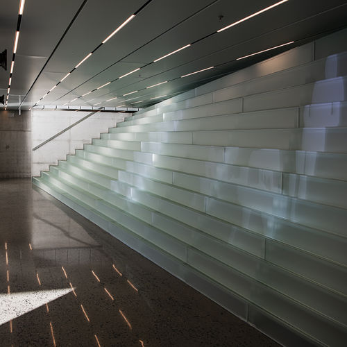 直线型楼梯 - KISTEFOS MUSEUM FAN DESIGN - Siller Stairs - 玻璃台阶 / 玻璃结构 / 用于博物馆