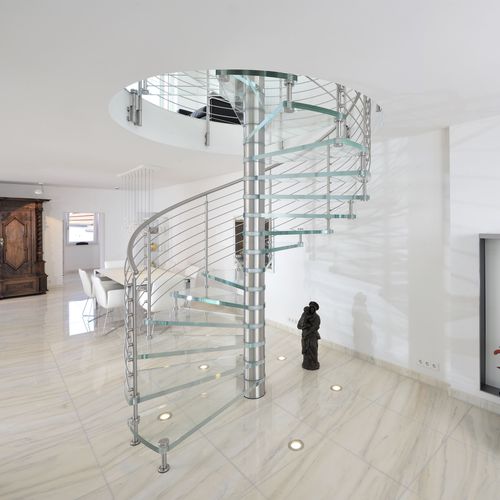 旋转楼梯 - SCIRIA CLARITY - Siller Stairs - 玻璃台阶 / 金属结构 / 家用