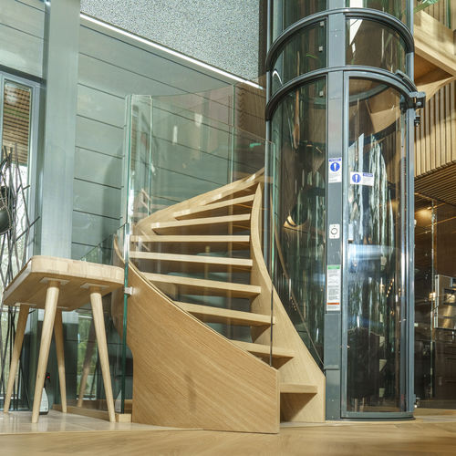 螺旋楼梯 - HELICAL WOOD STAIR WITH GLASS BALUSTRADE - Siller Stairs - 木台阶 / 木质结构 / 现代风格