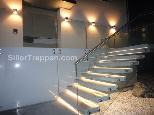 直线型楼梯 - COMMERCIAL CANTILEVERED STAIRS - Siller Stairs - 混凝土台阶 / 玻璃结构 / 用于商业建筑