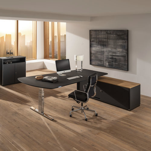 老板桌 - WINEA PRO - WINI Büromöbel Georg Schmidt GmbH & Co. KG - 落地 / 现代风格 / 木质