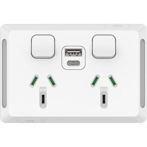 电源插座 - PRO TWIN - Clipsal - USB / 双 / 嵌入式