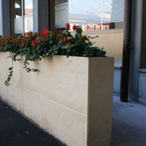 板式围栏 - MODULO PIETRA ISTRIA - MASPE PAVINGS - 花园 / 混凝土 / 现代风格