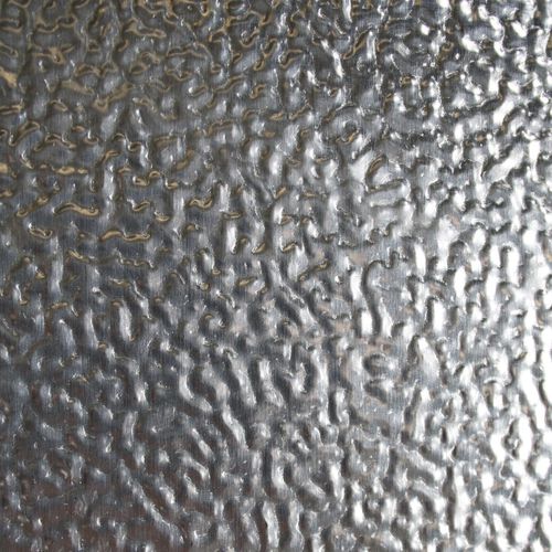 钢瓷砖 - EMBOSSED STEEL - Planium - 冲制 / 室内 / 客厅