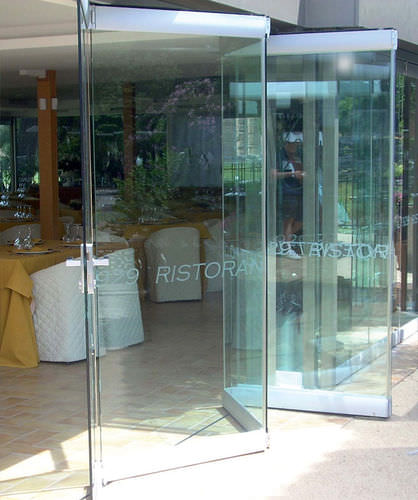 折叠式隔断 - PA-460 CENTRAL DO-IT-YOURSELF  - METALGLAS - 玻璃板 / 专业 / 透明
