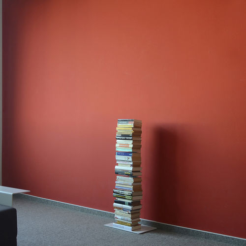 现代风格书架 - BOOKSBAUM 2 SMALL - RADIUS DESIGN - 粉末涂层钢