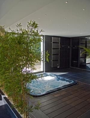 嵌入式水疗浴缸 - MONTAGNY 69 - PISCINES CARRE BLEU - 正方形 / 4人座 / 家用