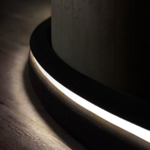 壁挂条灯 - D-WAVE - LINEA LIGHT GROUP - 地面用 / LED式 / 商用