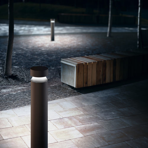 花园灯柱 - BUZZER - LINEA LIGHT GROUP - 市政 / 现代风格 / 铝铸铁