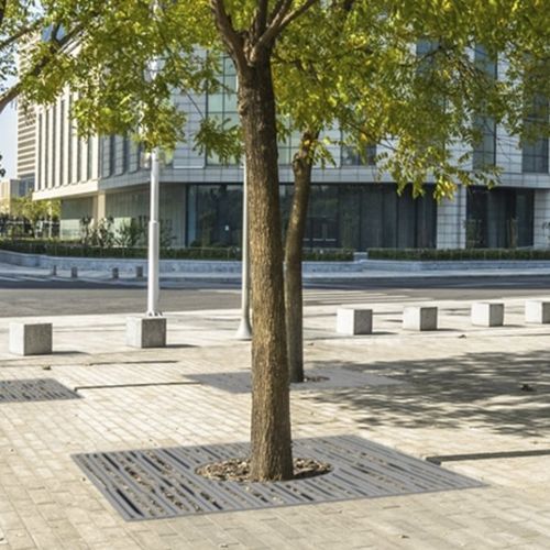 正方形树池盖板 - RADICI - CITY DESIGN - 钢 / 电镀钢 / 热喷漆钢