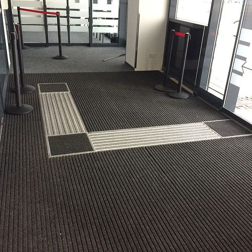 脚触摸式盲道导向带 - DIPLOMAT ORIGINAL - emco Bautechnik GmbH