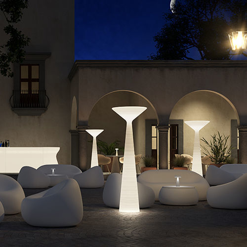 现代风格发光柱 - tebe - PLUSt COLLECTION - 聚乙烯 / LED式 / 室内