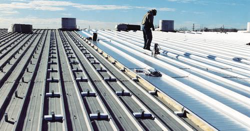 褶皱钢板 - REROOF AND RETROFIT - BlueScope Steel - 钢 / 自承重