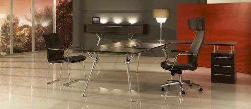 老板桌 - GENESIS - Codutti Furniture Srl - 现代风格 / 栎木 / 钢