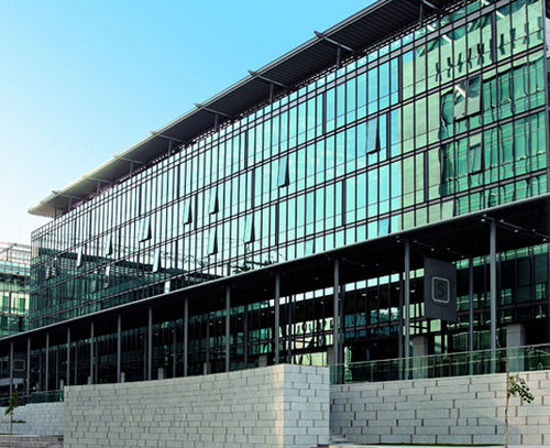 透明玻璃板 - DUBAI INTERNATINAL FINANCIAL CENTER - Josef Gartner - 用于外墙 / 平