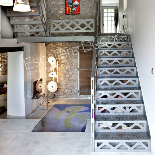 直线型楼梯 - SAN FRANCISCO ESCA'DROIT® DT94 - ESCALIERS DECORS - U形 / 金属台阶 / 涂漆钢架