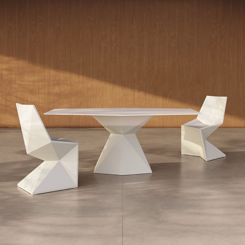 现代风格餐桌 - VERTEX  - VONDOM - HPL / 聚乙烯桌脚 / 六角形