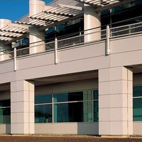 粘合板建筑遮阳板 - AIRFOIL™ LUX - CS - Construction Specialties - 用于外墙 / 卧式