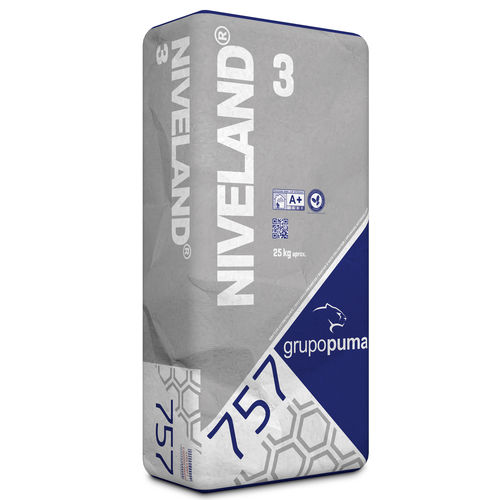 自流平砂浆 - NIVELAND® 3 CT C20 F6 - GRUPO PUMA - 用于混凝土 / 用于防水面层 / 水泥