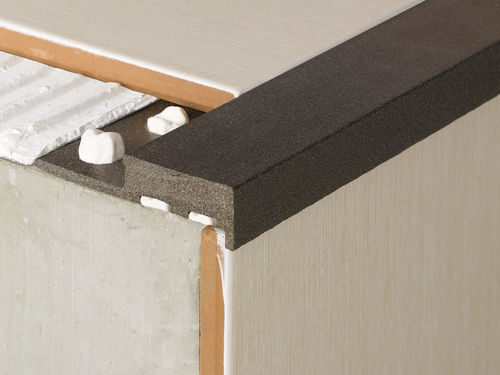 复合材料楼梯扣条novopelda05o03maxitokyo