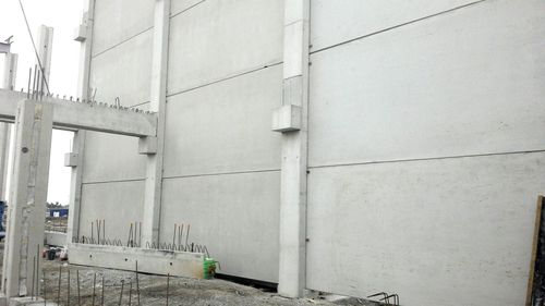 钢筋混凝土墙 - SEAC - 预制混凝土 / 带有模块化面板 / 防火