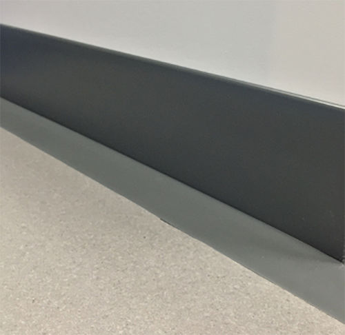 橡胶踢脚线 - SANITARY BASE - ECOsurfaces Recycled Rubber Flooring
