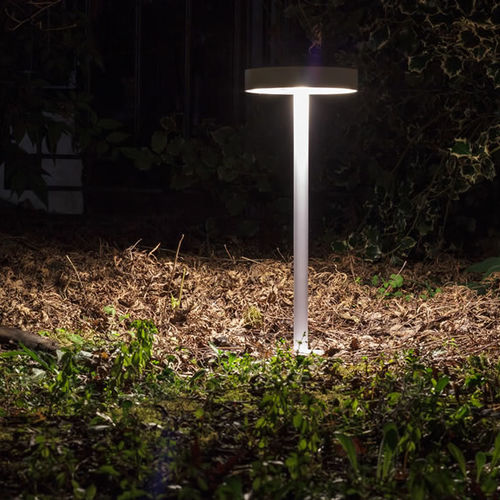 花园灯柱 - DRIADE - led luce dintorni srl - 现代风格 / 铝制 / 亚克力