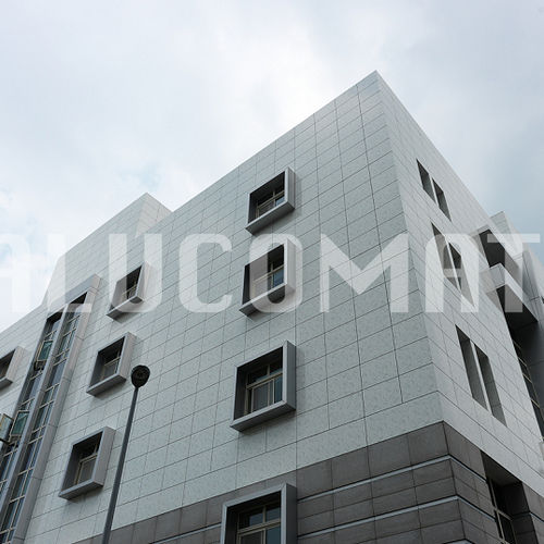 立面板 - ALUCOMAT® FR    - ALUCOMAT | JSN - 铝制 / 复合材料 / 光滑