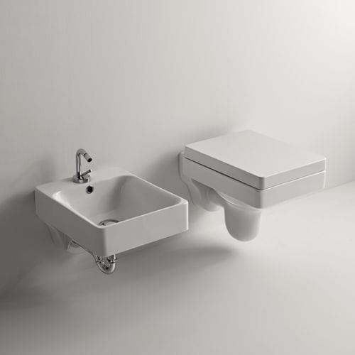 壁挂式马桶 - CENTO - Ws Bath Collections - 陶瓷 / Marc Sadler 设计 / 商用