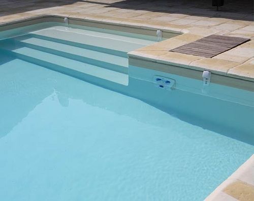 游泳池楼梯 - ISLAND 3 - PISCINES MAGILINE