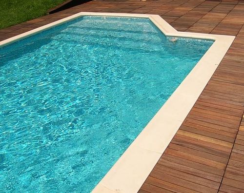 游泳池楼梯 - ISLAND 4 - PISCINES MAGILINE