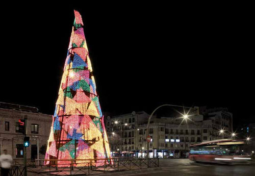 3D装饰灯 - SPECIAL CONE SHAPE CHRISTMAS TREES - ILMÉX S.A. - LED / 公共空间