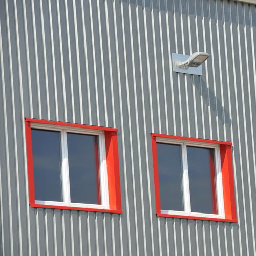 褶皱金属板 - SWISS PANEL® SP 41/193.5 - MONTANA BAUSYSTEME - 钢 / 铝制 / 用于屋顶
