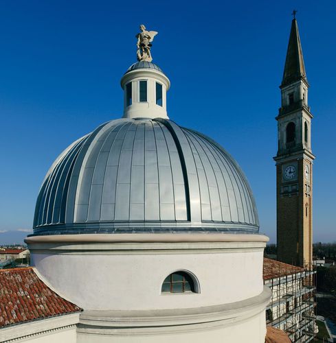 圆角屋面板 - SAN MICHELE ARCANGELO CHURCH - ZINTEK - 钛锌合金 / 仿金属 / 立边咬合