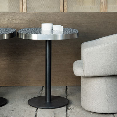 现代风格酒吧小圆桌 - PLEASE - HMD Furniture - 栎木 / 胡桃木 / 红木