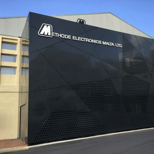 外包复合板 - MULTISHIELD - MULTIPANEL UK - 室内装潢 / 墙壁 / 壁挂
