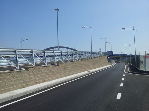 混凝土挡土墙 - MACWALL&reg; - Maccaferri - 模块化 / 预制组件