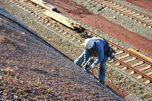 防落石屏障 - ROCKFALL &ndash; STEELGRID&reg; HIGH STRENGTH MESH - Maccaferri