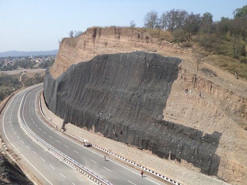 防落石屏障 - ROCKFALL &ndash; DRAPERY MESH - Maccaferri