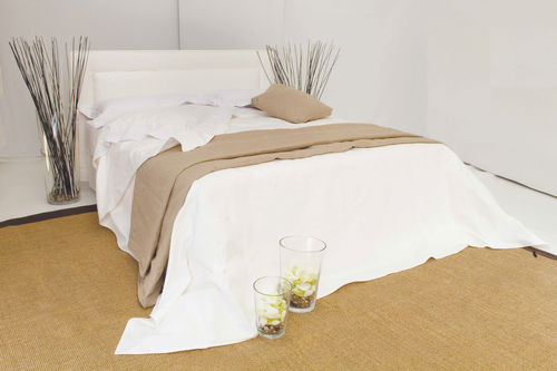 双人床 - PRINCIPE - APULIA HOME DECOR - 传统风格 / 带软包床头板 / 高箱