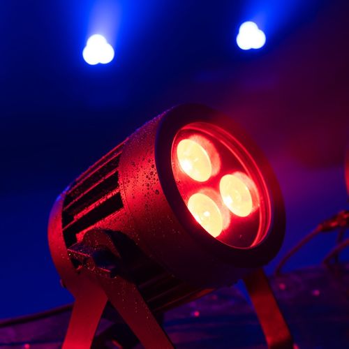 IP65摇头灯 - QCL - Steinigke Showtechnic GmbH - RGBW LED / 用于舞台照明 / 大型活动